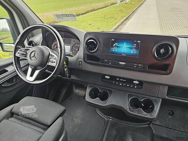 Camioneta familiar de techo alto MERCEDES-BENZ SPRINTER 315 L1H1 Mbux Automaat