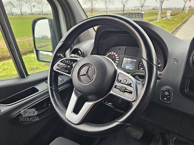 Camioneta familiar de techo alto MERCEDES-BENZ SPRINTER 315 L1H1 Mbux Automaat