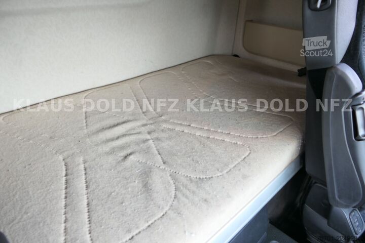 Kastes kravas automašīna MERCEDES-BENZ Actros 1842 Koffer Komplettzug