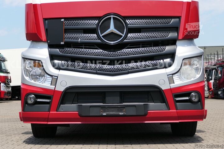 Kastes kravas automašīna MERCEDES-BENZ Actros 1842 Koffer Komplettzug