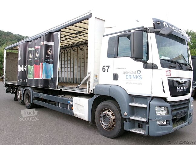 Nákladné auto s plochou korbou a plachtou MAN 26.360 TGs*9 m SafeServer*2,5 to LBW*Lift/Lenk