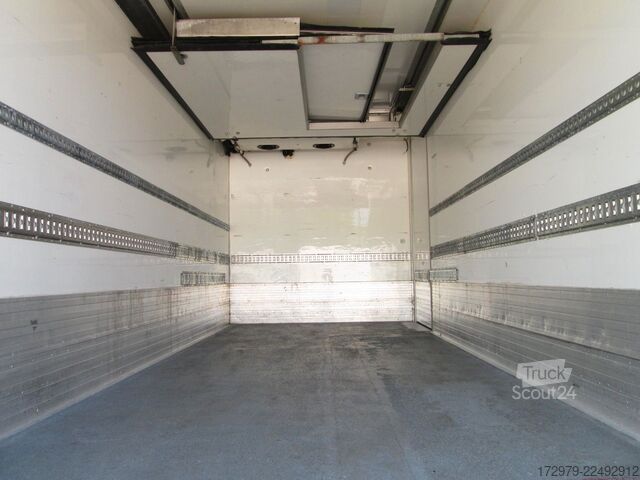 Kühlkoffer-LKW MERCEDES-BENZ Atego 1021*2xCarrier Kühlkoffer 5.72m*LBW*