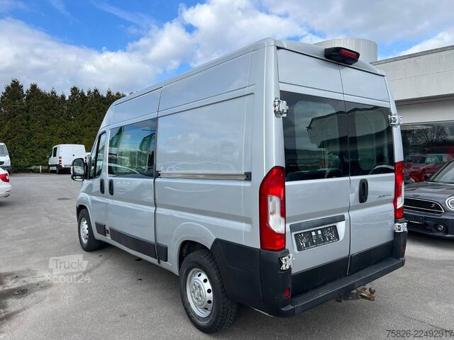 Furgone a tetto alto Citroën Jumper 35 L2H2*1.Hand*Kamera*2*Schiebetür*AHK*