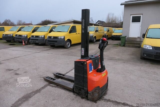 Hochhubwagen bt SWE 080L