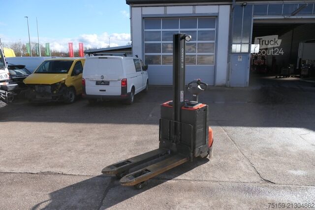 Hochhubwagen bt SWE 080L