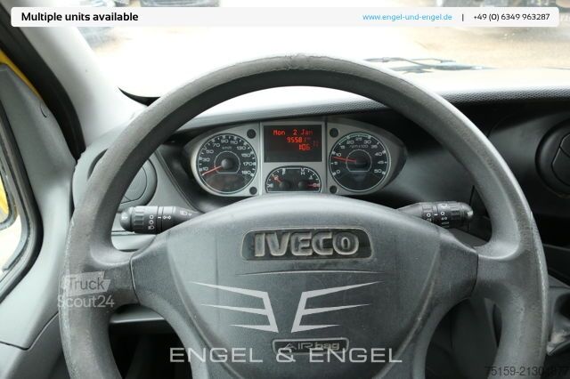 Dostavno vozilo s kesonom iveco Daily 35 S11 C30C AUTOMATIK KAMERA MAXI Regale DURCHGANG