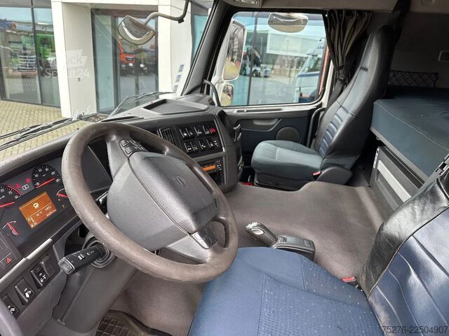 Standard-SZM Volvo FM 420 6x2 Tractor unit / SZM HMF 4720 + Flyjib...