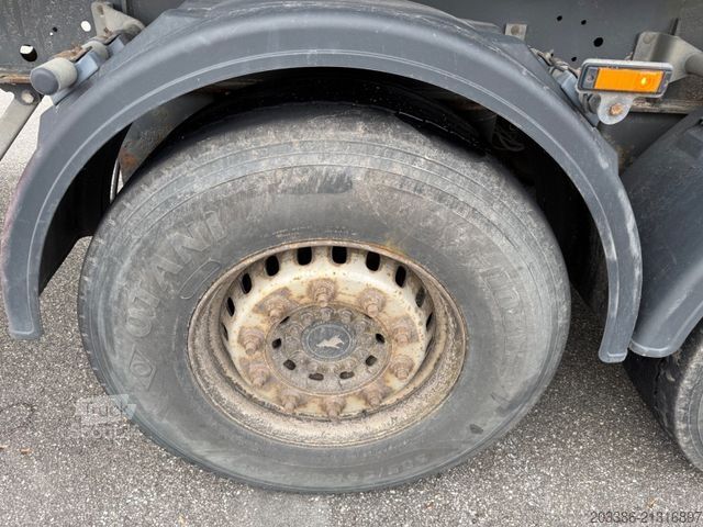 Kipper Auflieger SCHMITZ CARGOBULL SKI 24 SL 06 7.2. Kipper .