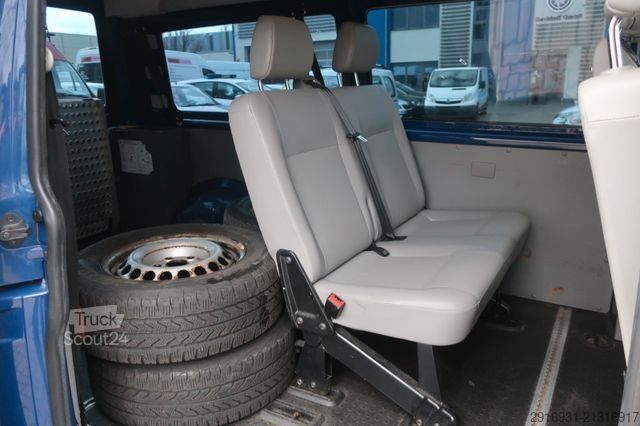 Kleinbus VOLKSWAGEN T5 Transporter Hochdach lang/Rampe/Klima/Nr.268