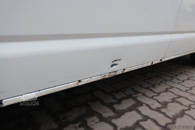 Kleinbus VOLKSWAGEN T5 Transporter Hochdach lang/Rampe/Klima/Nr.268