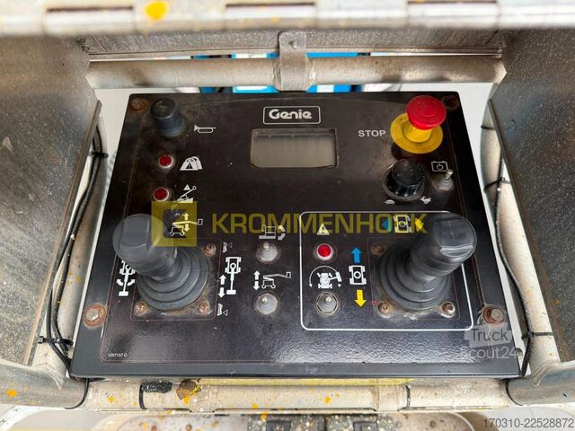 Kĺbová teleskopická pracovná plošina Genie Z 33/18