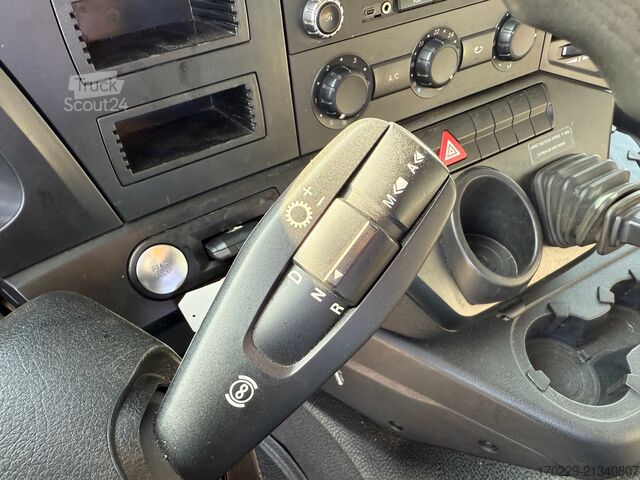 Caminhão frigorífico Mercedes-Benz Antos 1830