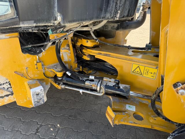 Kolový nakladač Caterpillar 907H2 Schnellwechsler Allrad
