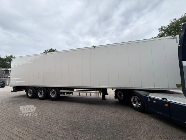 Pārvietojamā grīda Kraker N/A K-Force 92m3 Cargo Floor 10MM SAF Schijfremmen