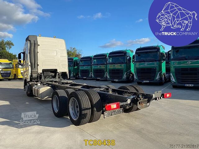 Chassis com cabina Volvo FH 460