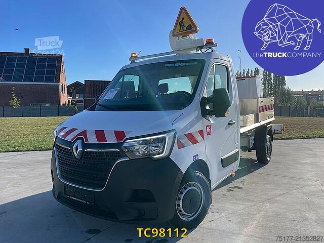 Plataforma elevatória Renault Master Hoogtewerker