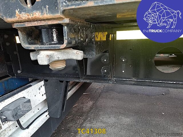 Trasporto di container Hoet Trailers 