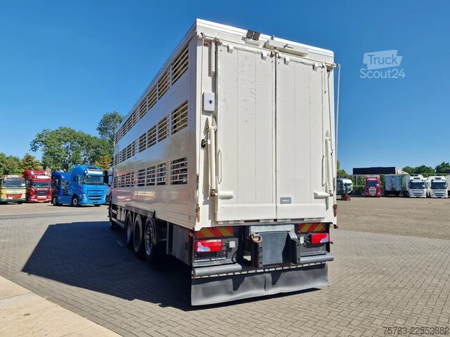 Trasporto del bestiame Scania P400 8x4*4 - 2/3 deck livestock Guiton 29.78M2 ...