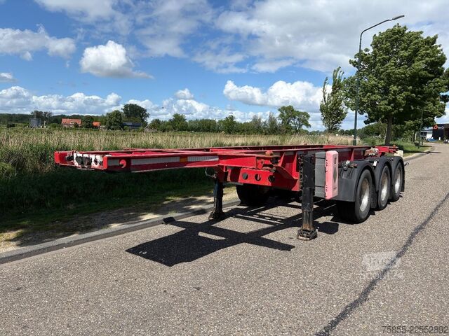 Konteineru pārvadājumi Schmitz Cargobull SCF24 20FT Chassis / Tank / ADR / BPW Axles / D...