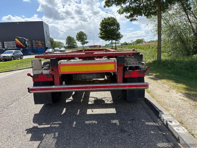 Konteineru pārvadājumi Schmitz Cargobull SCF24 20FT Chassis / Tank / ADR / BPW Axles / D...