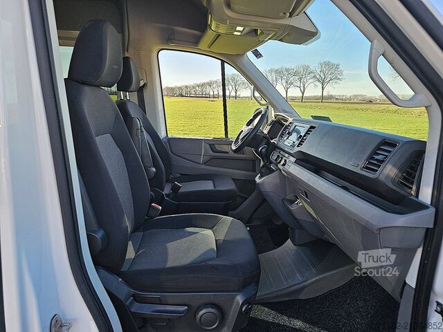 Універсал з високим дахом VOLKSWAGEN CRAFTER 35 2.0 TDI 177 AUT. DC L5H3