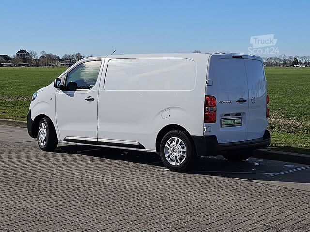 Kombi s vysokou strechou OPEL VIVARO 1.6 L2 Airco Euro6