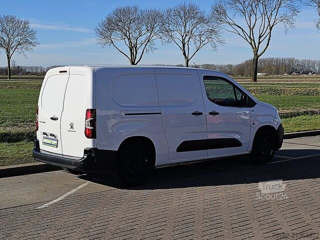 валіза PEUGEOT PARTNER 1.5 L2 Navi Airco 3 Zits