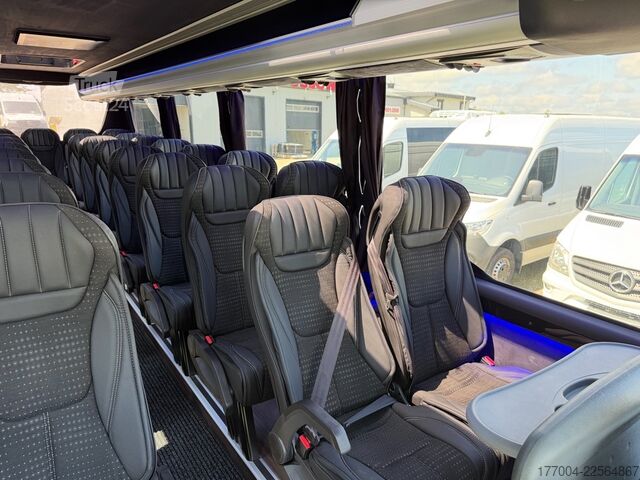 Minibus Iveco Daily 70C21 Revolution Tourism ERNER