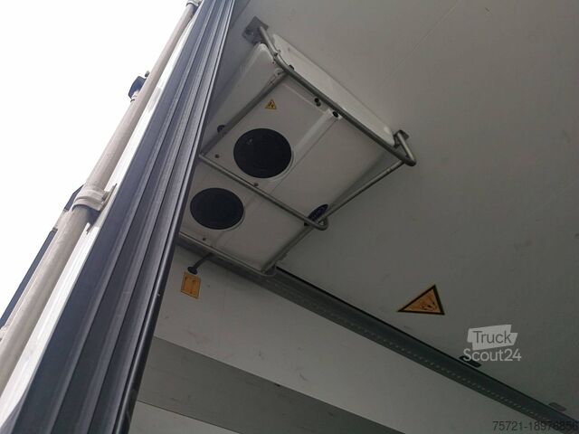 Prevoz v hladilniku/zamrznjenem stanju SCHMITZ SKO 24 FP 45 COOL CARRIER 1950 BI-TEMP