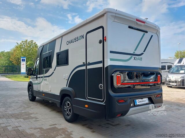 Polintegriran avtodom CHAUSSON X640 Exclusive Line *MJ27*Lithium*Drive*Arctic