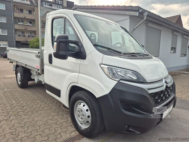 Kippi pakettiauto Citroën Jumper Pritsche 2.2*Kipper*Garantie*Ahk 3000kg*
