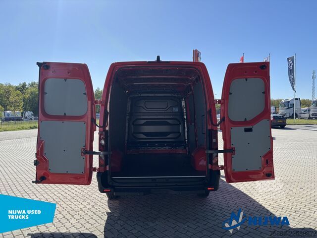 панелен ван Renault Master 130 L2H2 Carplay + Betimmering