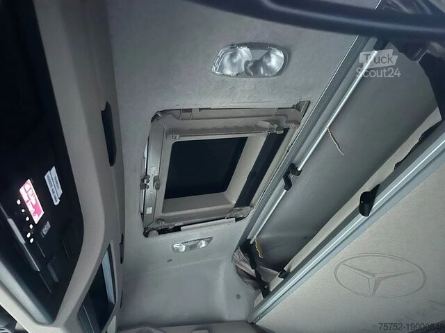 Standard-SZM Mercedes-Benz Actros 1840 4X2 679.306KM NL Truck