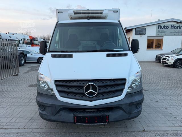 Soğutucu kasa panelvan MERCEDES-BENZ Sprinter 319 CDI V6 Kühlkoffer/ThermoKing V300