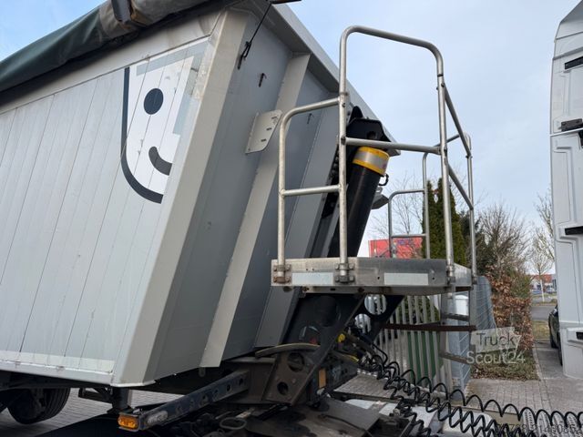 Pašizgāzēja puspiekabe LANGENDORF SKA Kippmulde/Stahl-Alu/33 m³/Plane/Luft-Lift