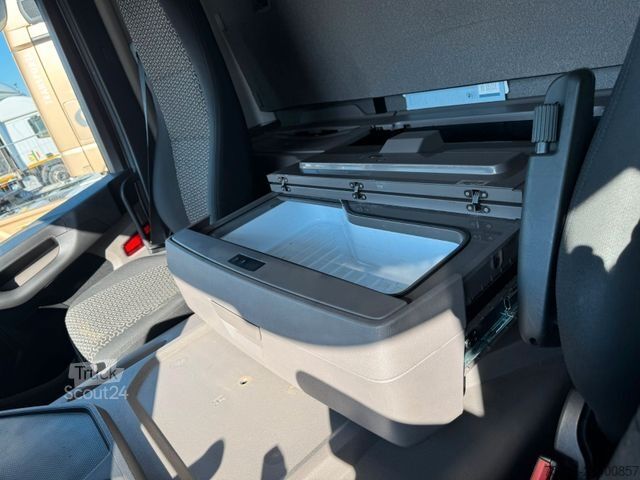 Standard trækkerunit SCANIA P 450 * RETARDER  * STANDHEIZUNG * 3 X VORHANDEN