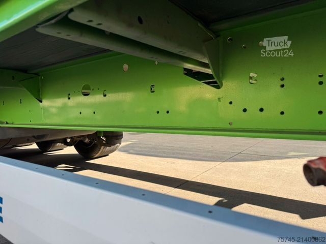 Ανοιχτό ημιρυμουλκούμενο με μουσαμά KRONE SD *  * HUBDACH * LIFTACHSE * 2,90 M HOCH *