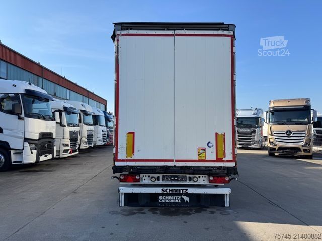Ανοιχτό ημιρυμουλκούμενο με μουσαμά SCHMITZ CARGOBULL SCB*S3T *  * HUBDACH * LIFTACHSE * VOLUMEN*