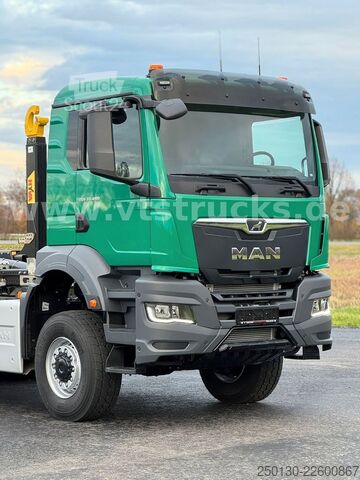 Tovornjak s kavljem za kontejnerje MAN TGS 33.480 6x6 BL HYVA 26-55-S AK *NEU*