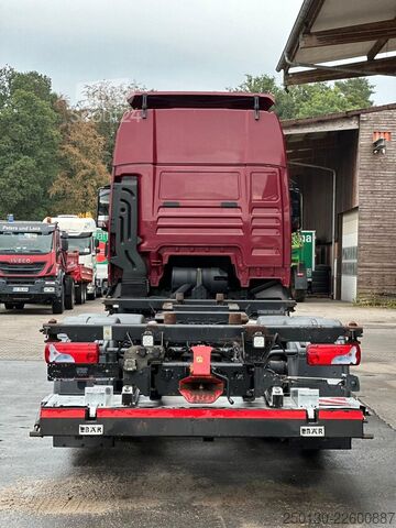 Camion porte-caisses amovibles MAN TGX 26.460 6x2 LL / EBA / LGS / ACC / NLA / BÄR