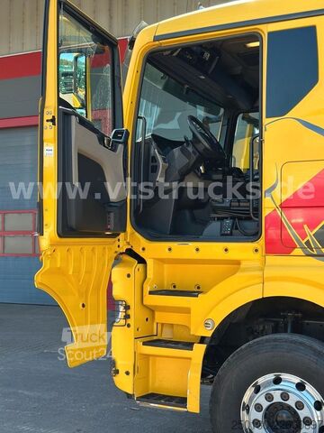 Camion forestier MAN TGX 33.580 6x4 BL PAVIC Holz & TAJFUN 130ZK