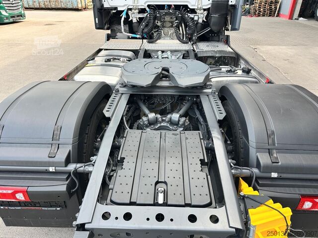 Tracteur routier standard MERCEDES-BENZ Actros 1853 LS 4x2 BL Schubbodenhydraulik