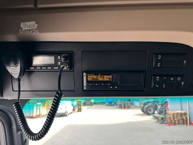 Tracteur routier standard MERCEDES-BENZ Actros 1853 LS 4x2 BL Schubbodenhydraulik