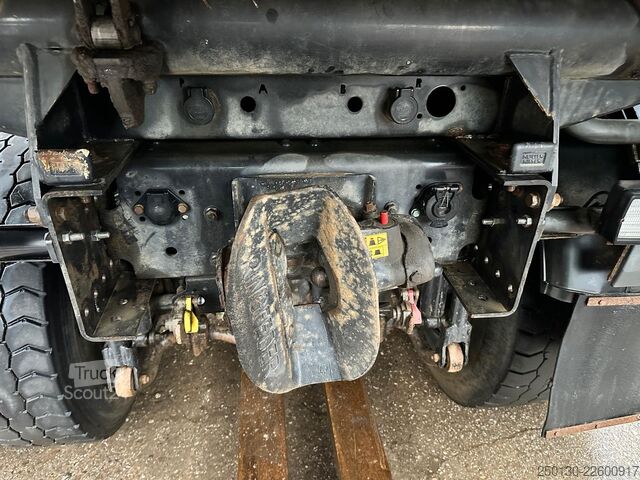 Camion-benne tricar MAN TGS 35.480 8x6BB Meiller Bordmatik *Motorschaden