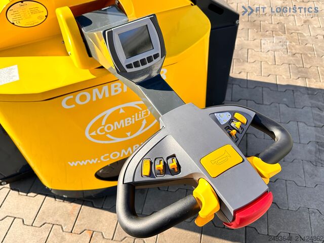 4-сторонний вилочный погрузчик Combilift WR / DUPLEX / 4.5M / 2017 / ONLY 30 H