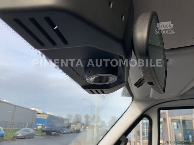 شاحنة صغيرة بيك أب IVECO Daily 70C18H MY26 DOKA PRITSCHE DIFFS NAVI AHK