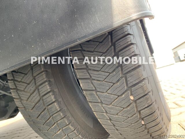 Fourgon pick-up IVECO Daily 70C18HP PRITSCHE LUFTFE SIEBD KISTE LBW