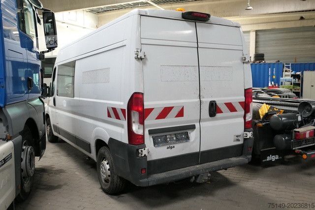 Yüksek tavanlı panelvan FIAT Ducato MultiCab, 6 Sitze, AHK, Klima, Trennwand