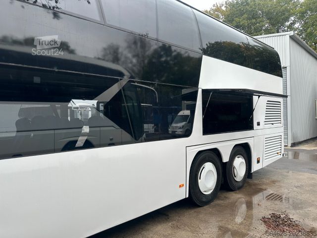 Doppeldeckerbus NEOPLAN Skyliner N 1122/3 C
