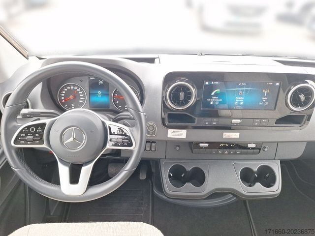 Félintegrált lakóautó HYMER/ERIBA B-Klasse MC T 580 Edition1One
